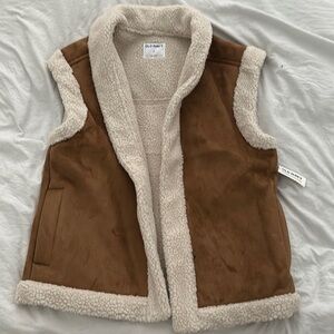 Old navy vest brand new